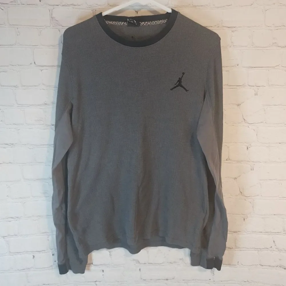 Men's Jordan longsleeve thermal shirt, size Medium